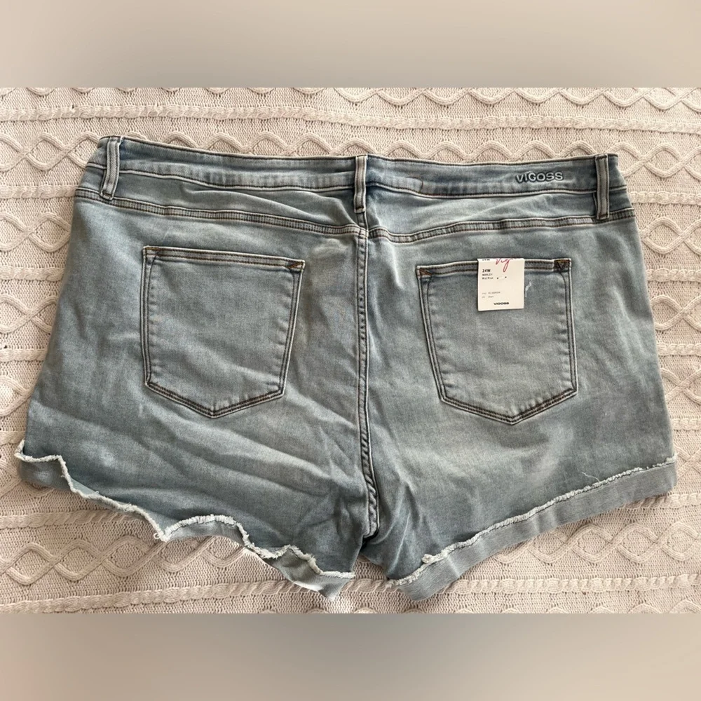 Vigoss Women's Light Wash Distressed Short Blue Denim Shorts Plus Size 24 - Picture 5 of 14